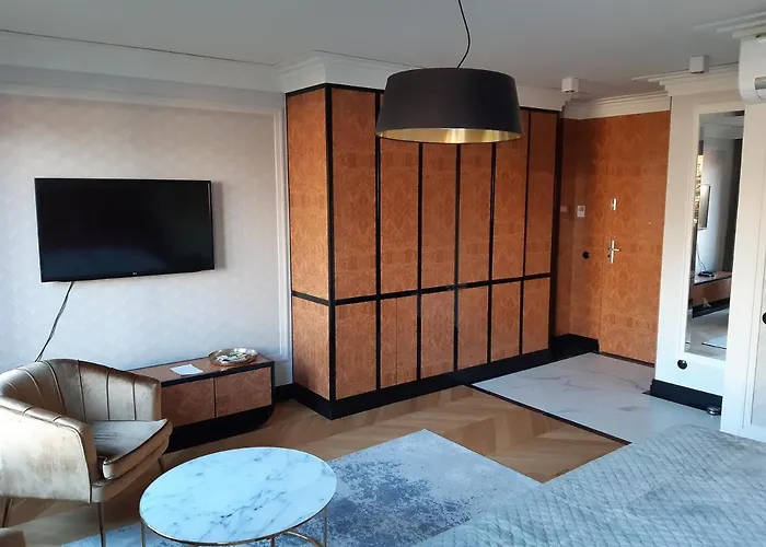 Kr47 Kossak Residence